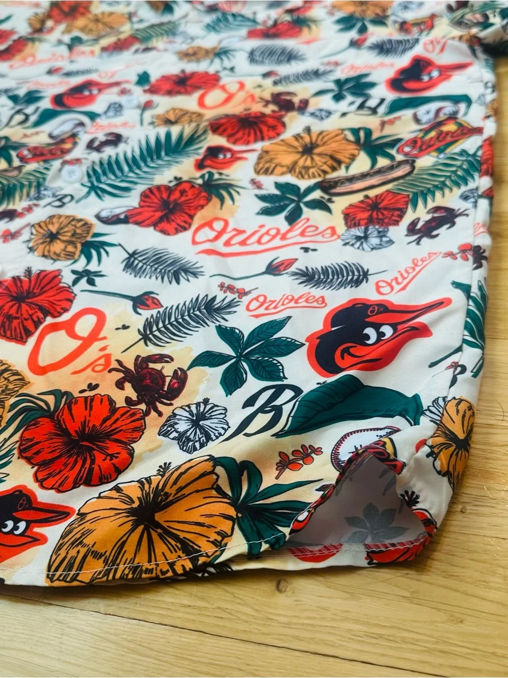 Baltimore Orioles XL Floral Print Button-Down - White, Orange & Green Hawaiian